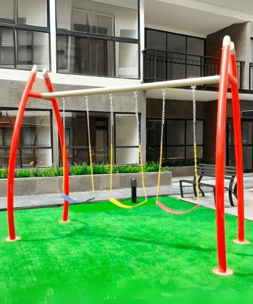 THREE SEATER PREMIUM SWING